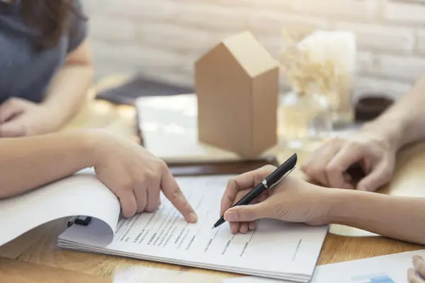 contrato de arrendamiento de vivienda urbana en Colombia